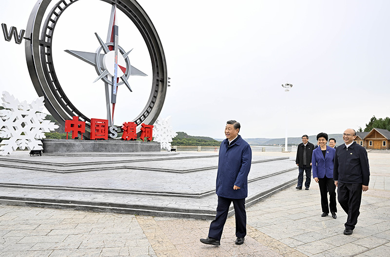 9月6日至8日，中共中央總書記、國家主席、中央軍委主席習(xí)近平在黑龍江考察。這是6日下午，習(xí)近平在大興安嶺地區(qū)漠河市北極村考察。